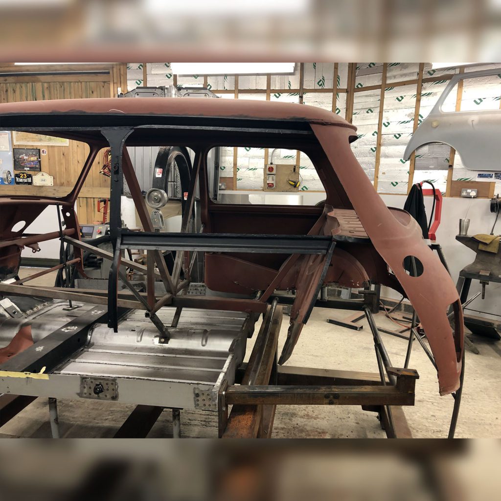 These aren’t the easiest of panels to fit, but they went in eventually on the Plastics4Performance Mini Cooper 998 MkII.