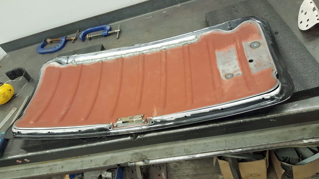 The Plastics4Performance Mini Cooper 998 MkII boot lid needed a double skin complete with additional strengthening to mount a rear spotlight. Perfectly suited to the café racer style.