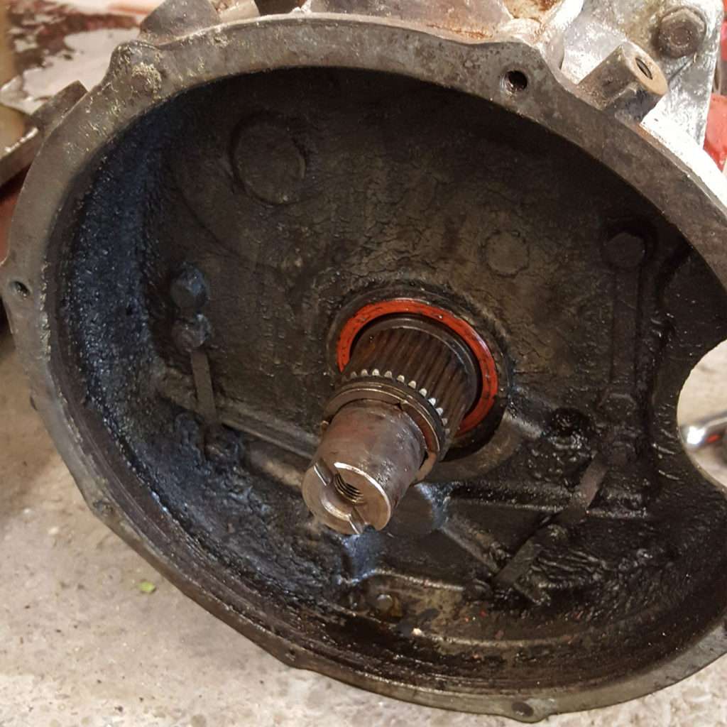 Just had a look at the clutch and flywheel on the Midas MkII which seem okay. However, the bell housing is a little gilded up. We'll have to give it some TLC to get it back in shape.